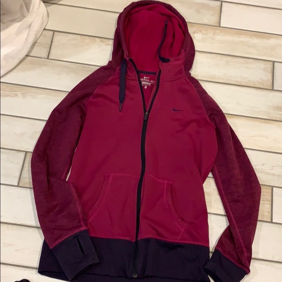 Nike Tops - Nike Women’s Zip up Hoodie Nike Tops - Nike Women’s Zip up Hoodie